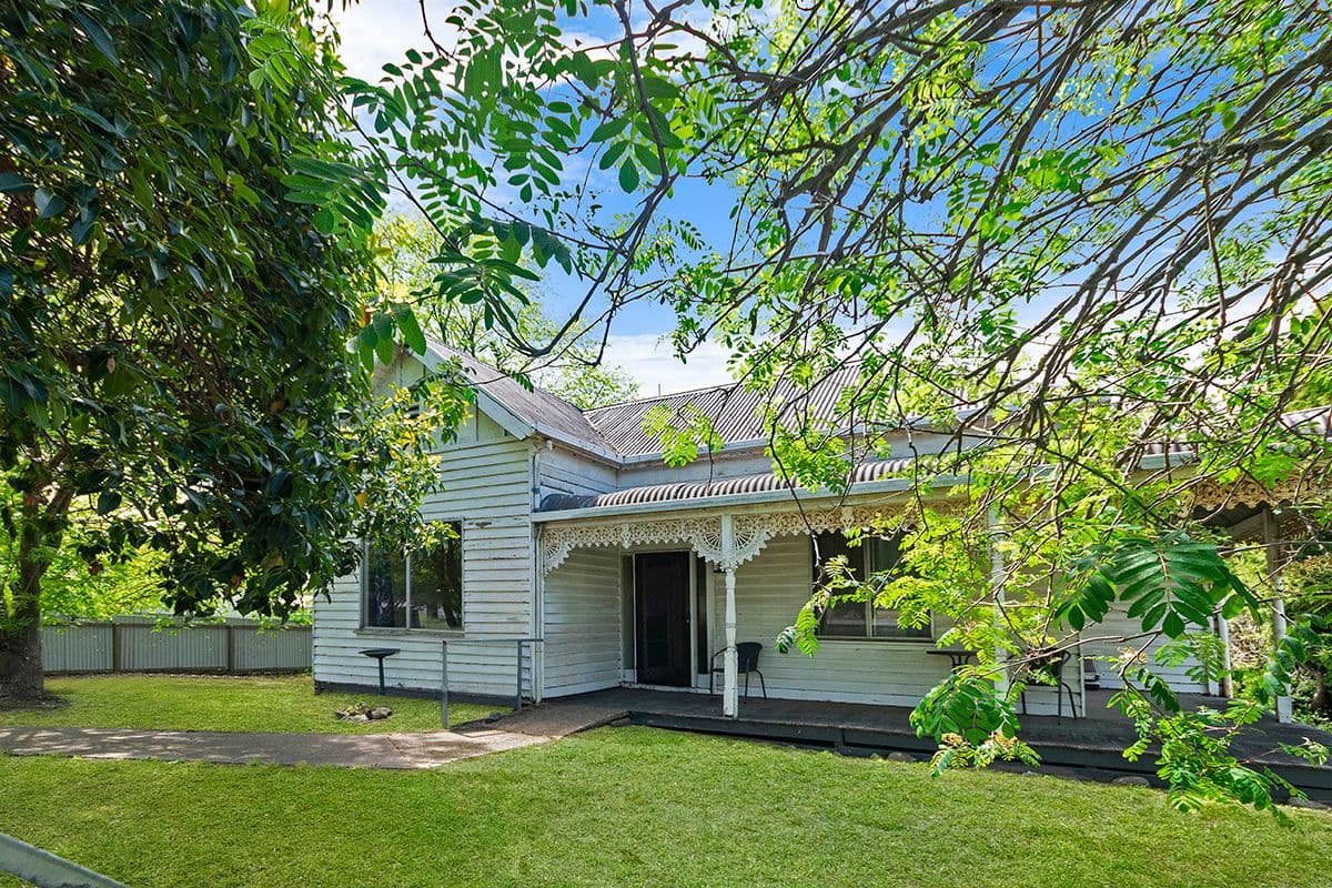10 Lambert Street, Ararat VIC 3377, Ararat - Image 1