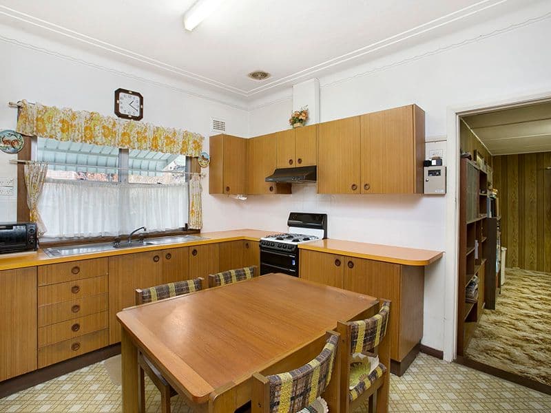 55 Villiers Avenue, MORTDALE NSW 2223, Mortdale - Thumbnail 2