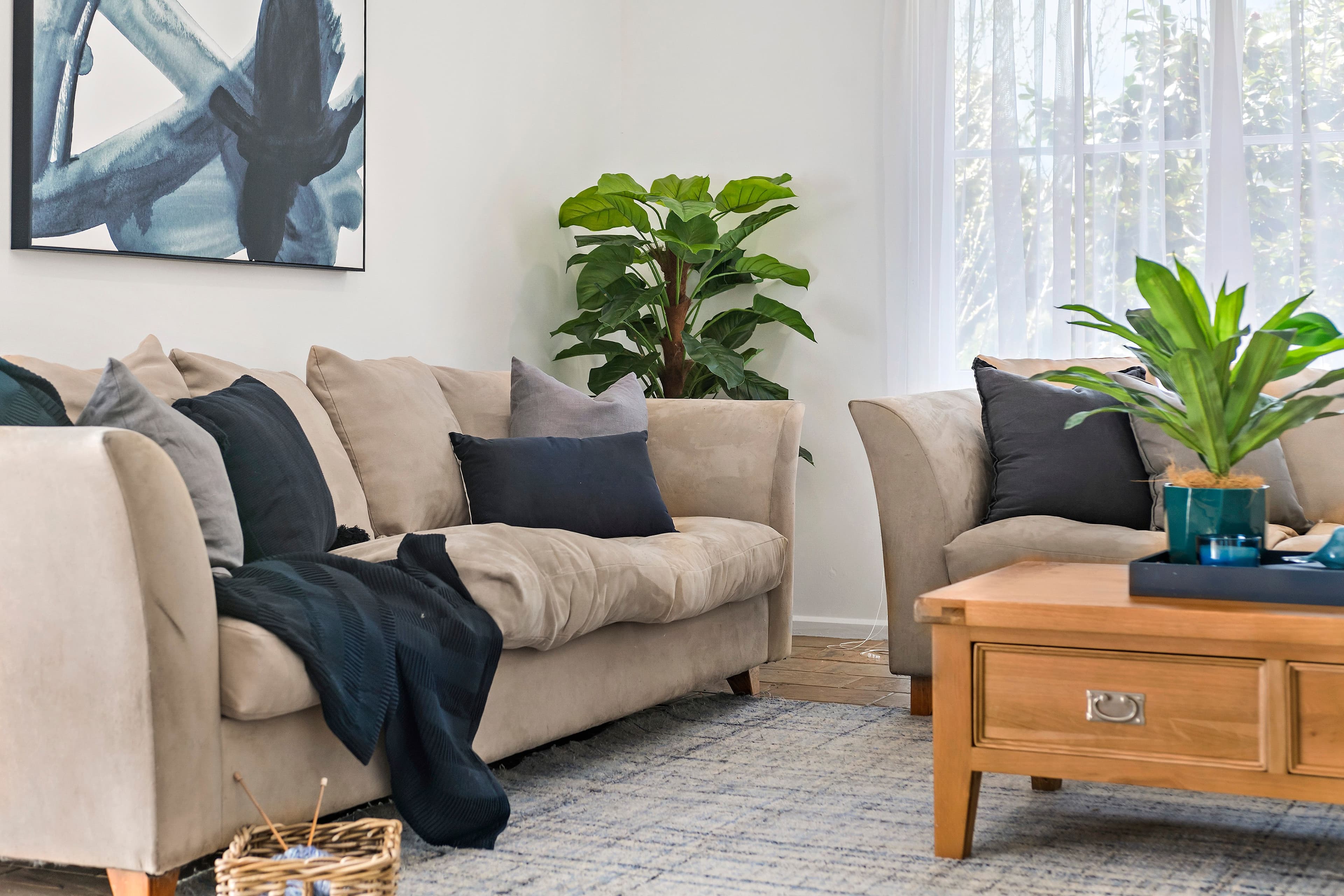 6 Amber Avenue, Frankston VIC 3199, Frankston - Thumbnail 4