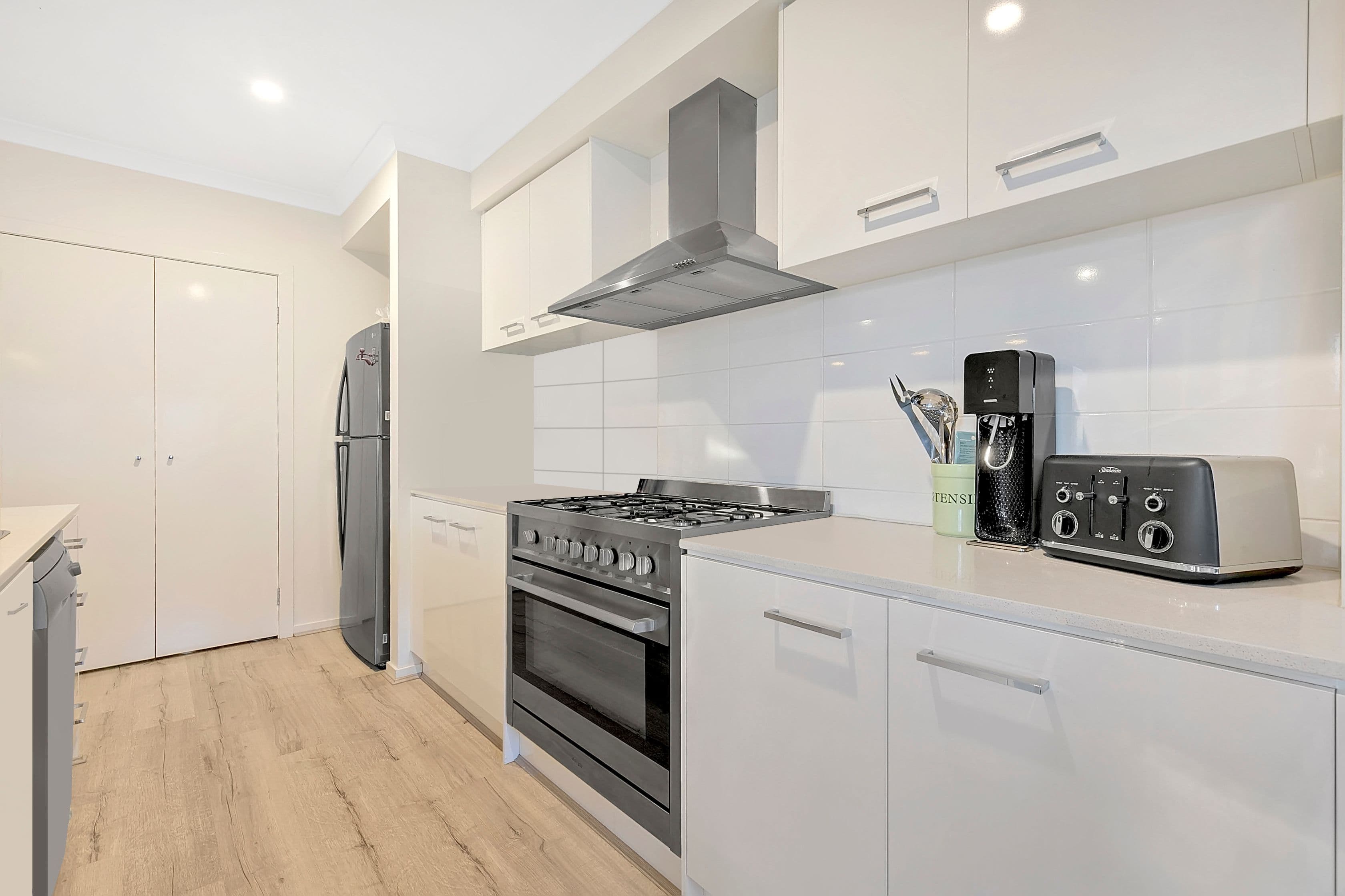 10 Namadgi Street, Wollert VIC 3750, Wollert - Thumbnail 4