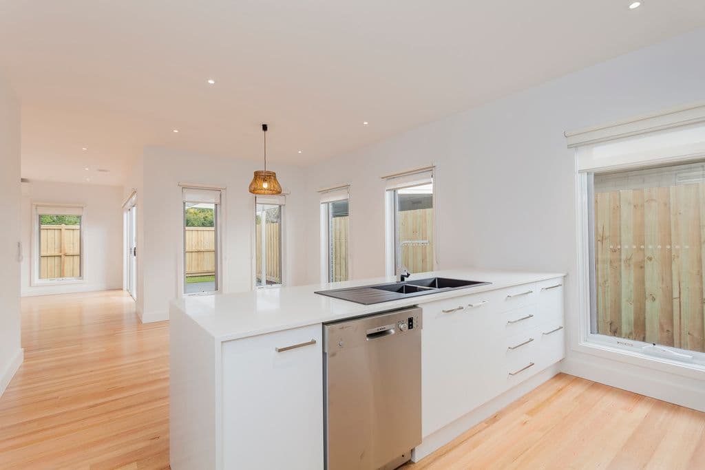 8 Norwood Street, HERNE HILL VIC 3218, Herne Hill - Thumbnail 5