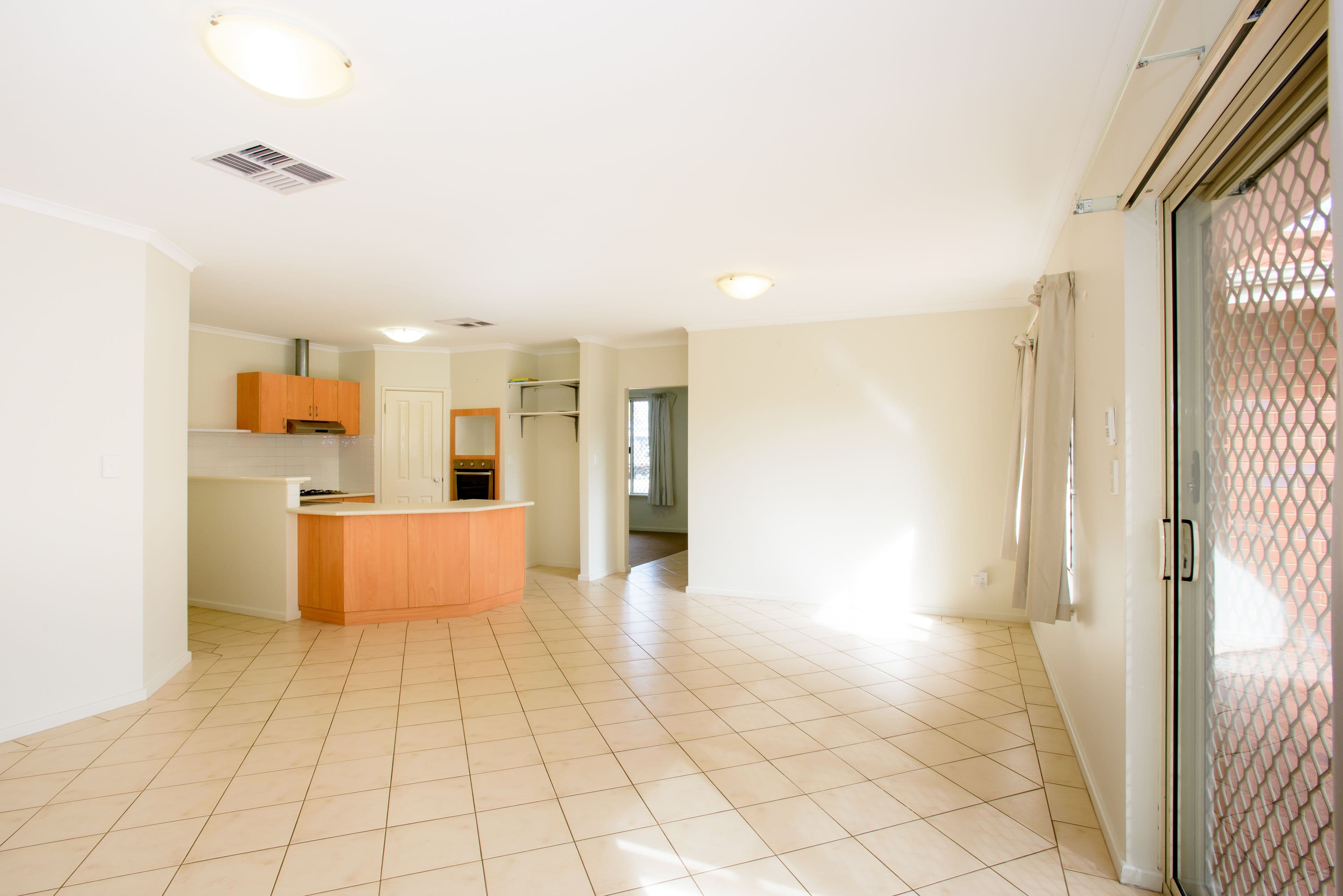 81 Armadale Road, Rivervale WA 6103, Rivervale - Thumbnail 3