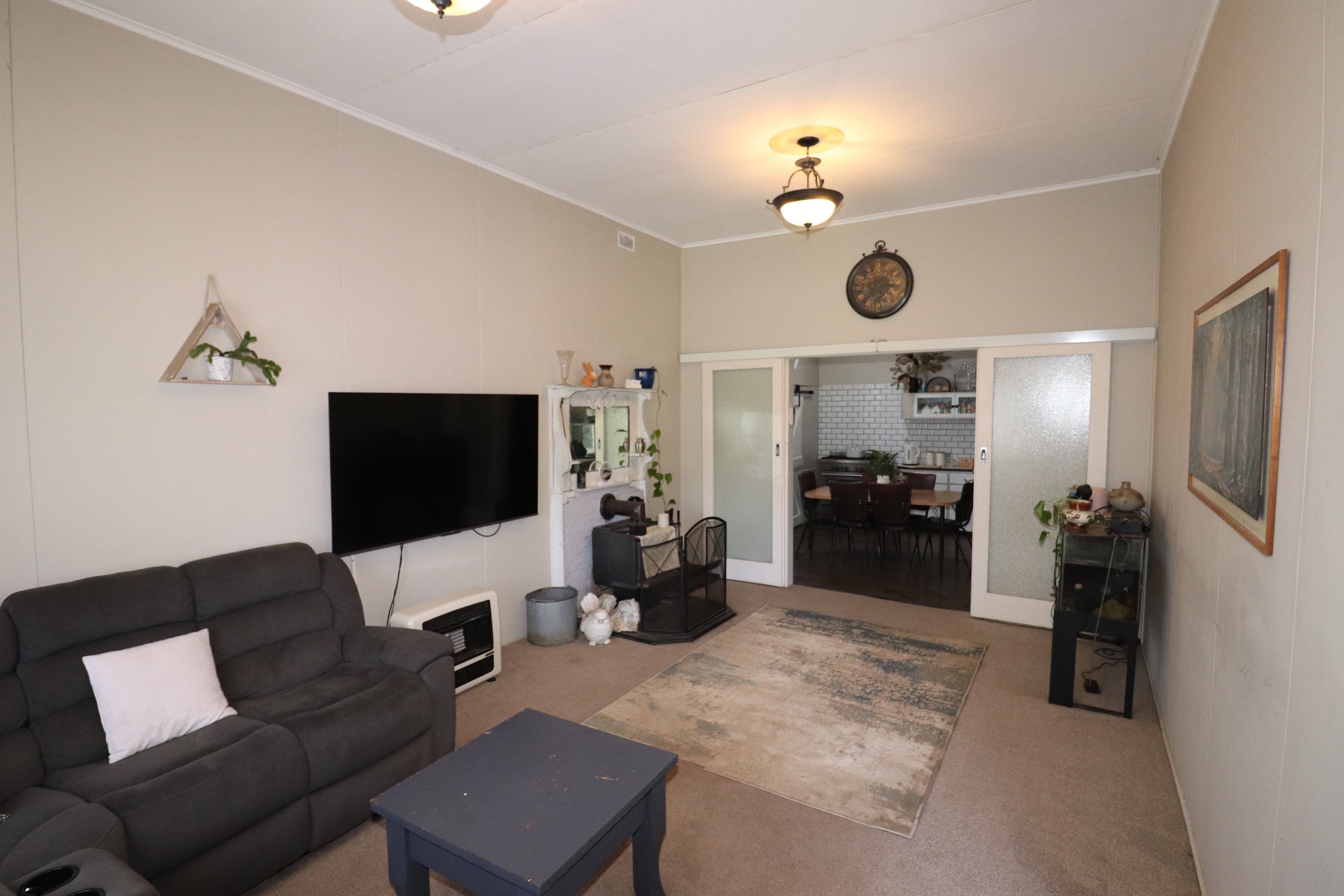 96 Hunter Street, Glen Innes NSW 2370, Glen Innes - Thumbnail 2