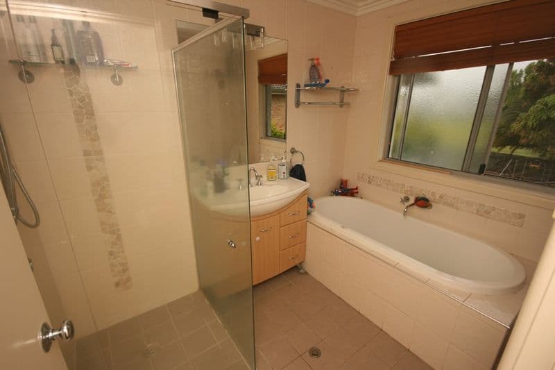 14 Banksia Street, Grafton - Thumbnail 8