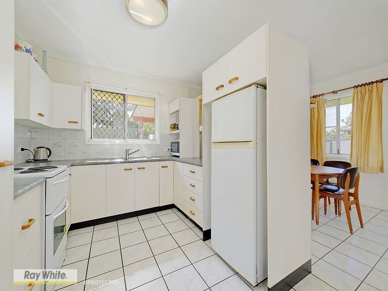 24 Alkooie Avenue, Clontarf QLD 4019, Clontarf - Thumbnail 6