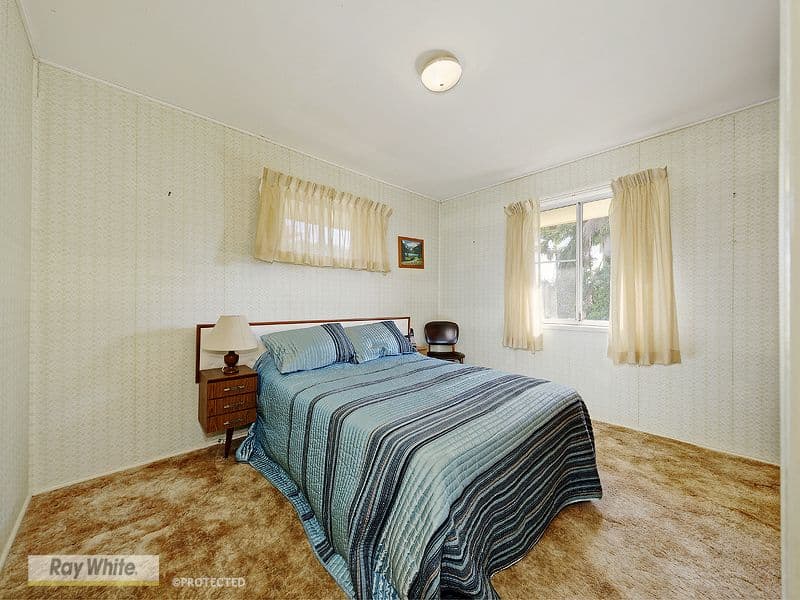 24 Alkooie Avenue, Clontarf QLD 4019, Clontarf - Thumbnail 8
