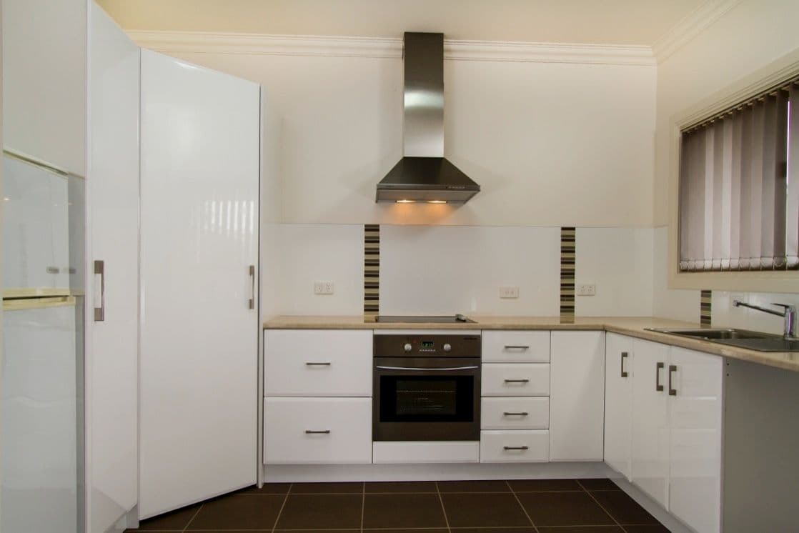 260 Sulphide Street, BROKEN HILL NSW 2880, Broken Hill - Thumbnail 2
