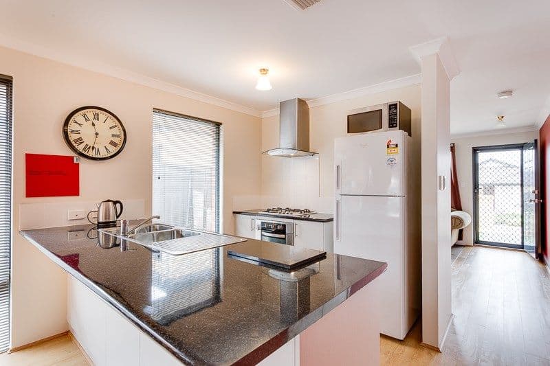 56 Cochrane Loop, Aveley WA 6069, Aveley - Thumbnail 5