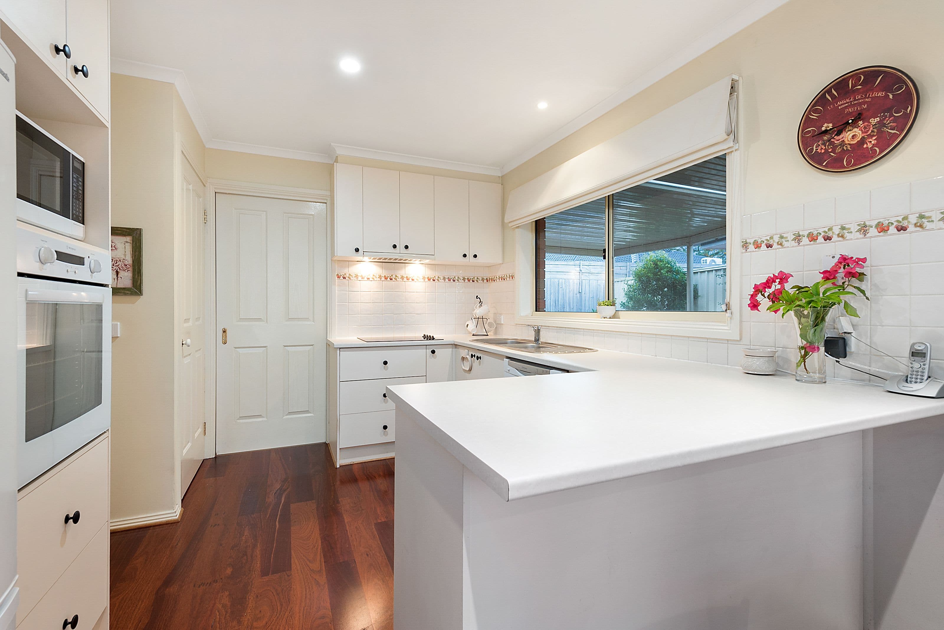 30 JOANNE Avenue, Chirnside Park VIC 3116, Chirnside Park - Thumbnail 3