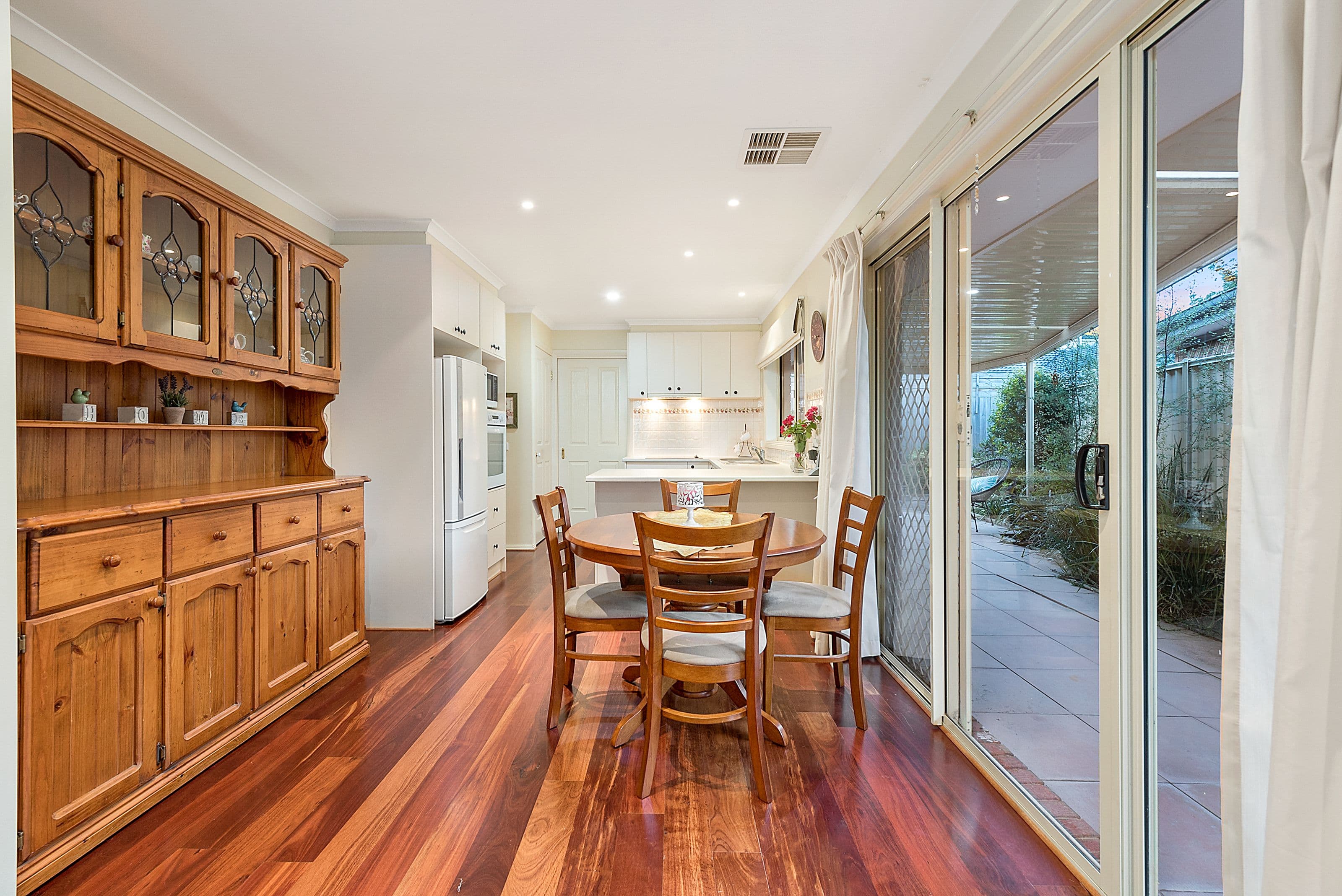 30 JOANNE Avenue, Chirnside Park VIC 3116, Chirnside Park - Thumbnail 4