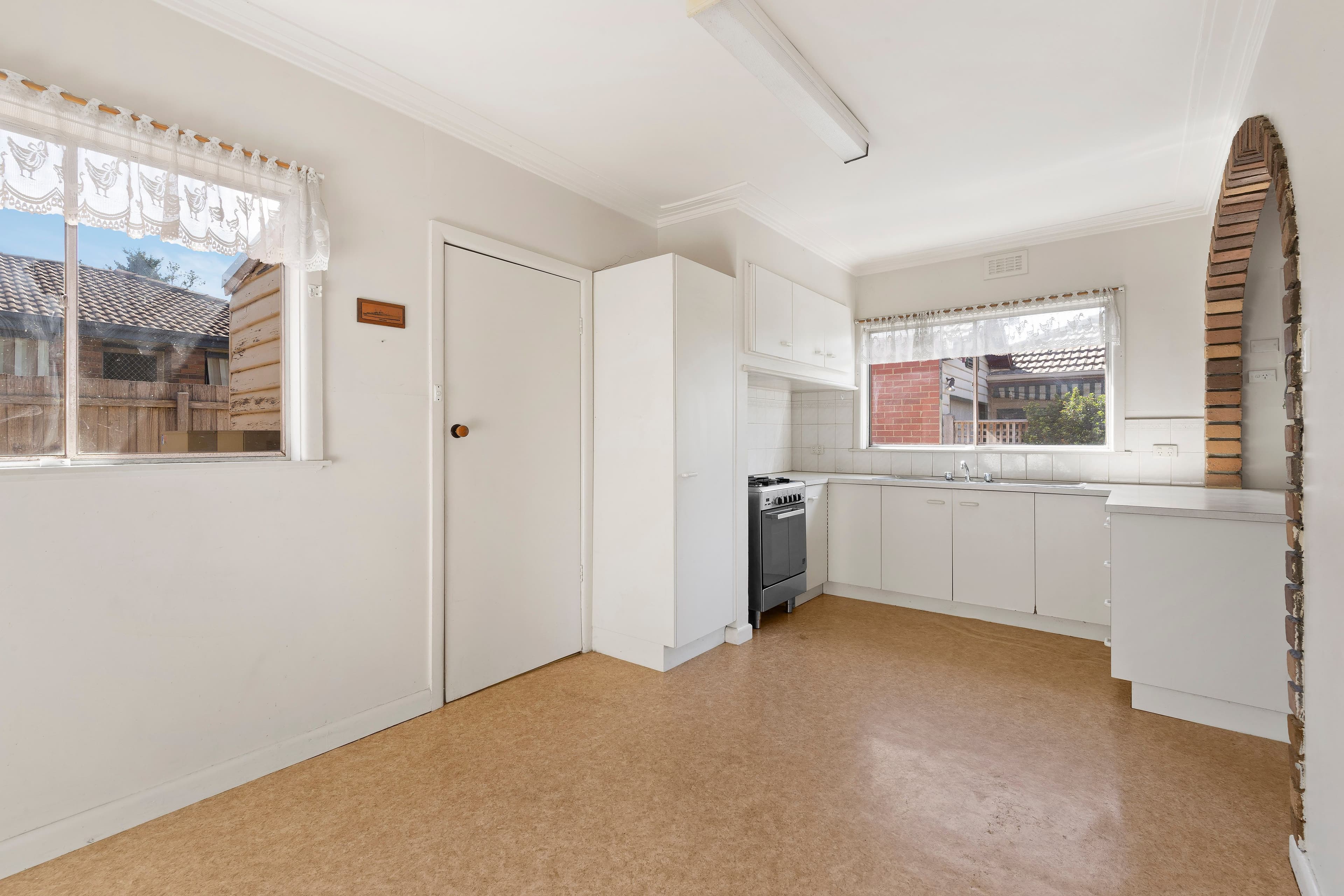 154 Nell Street, Greensborough VIC 3088, Greensborough - Thumbnail 4
