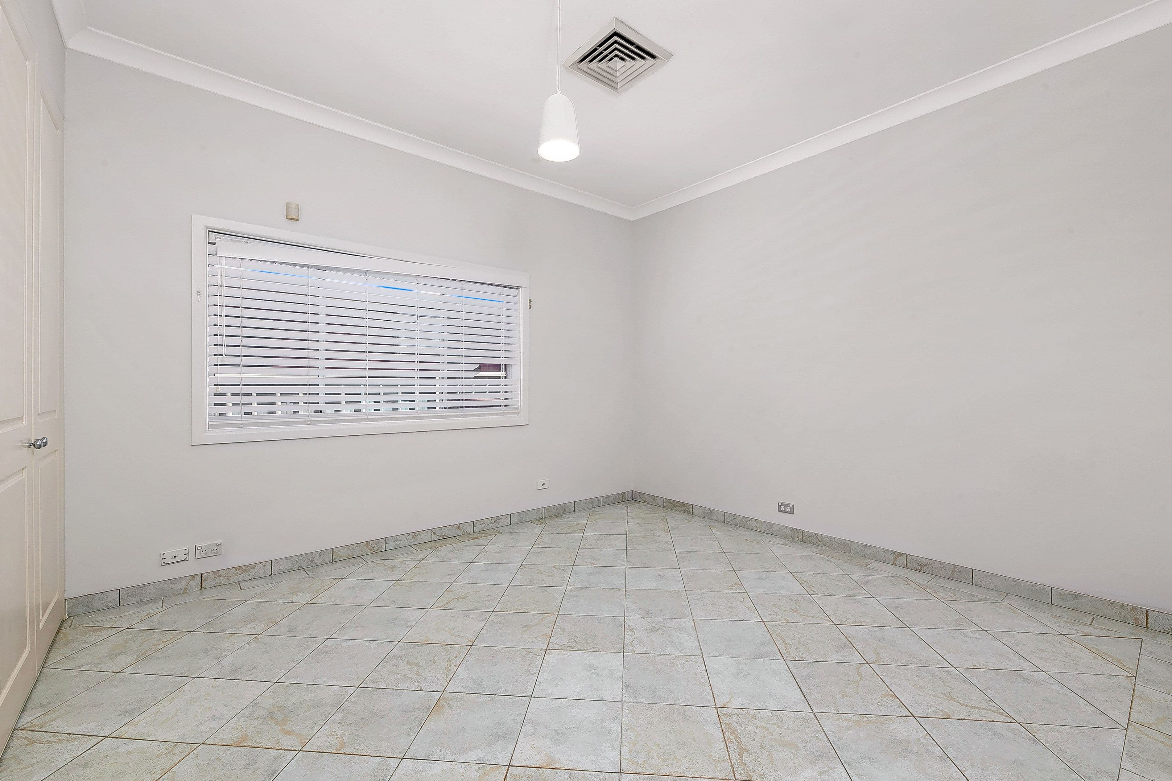 91 Virgil Avenue, Chester Hill NSW 2162, Chester Hill - Thumbnail 7