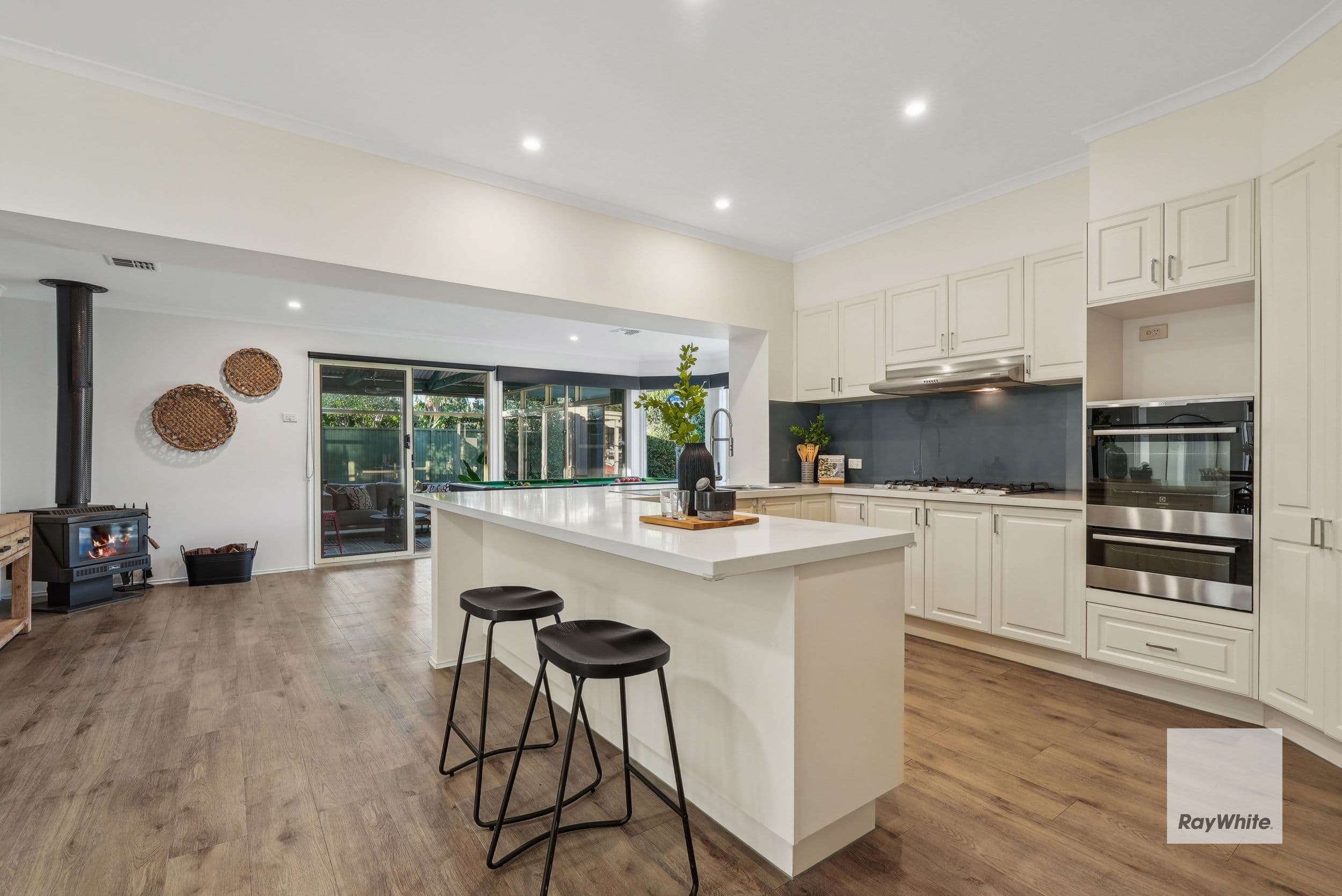 8 Chisholm Place, Wyndham Vale VIC 3024, Wyndham Vale - Thumbnail 4