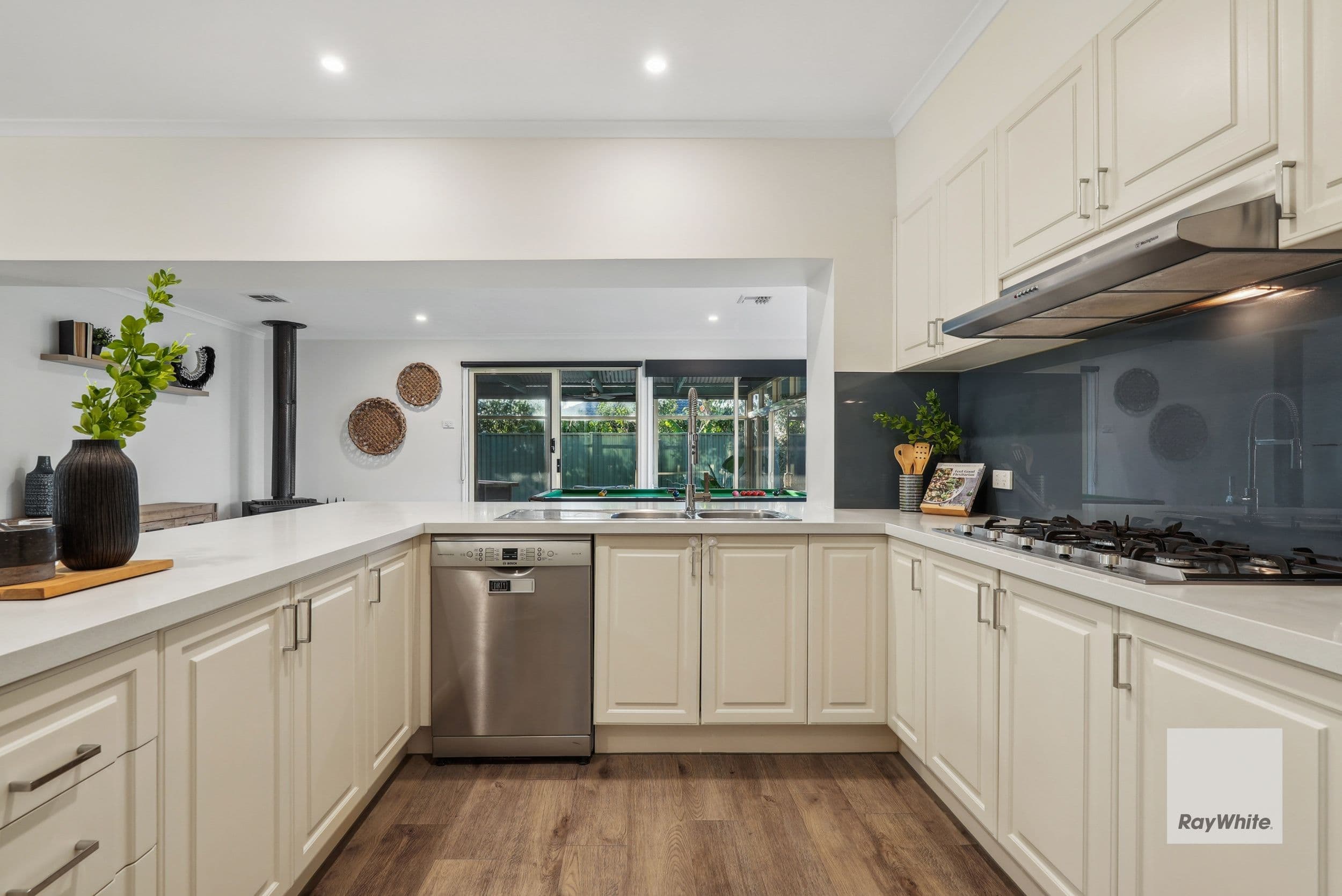 8 Chisholm Place, Wyndham Vale VIC 3024, Wyndham Vale - Thumbnail 6