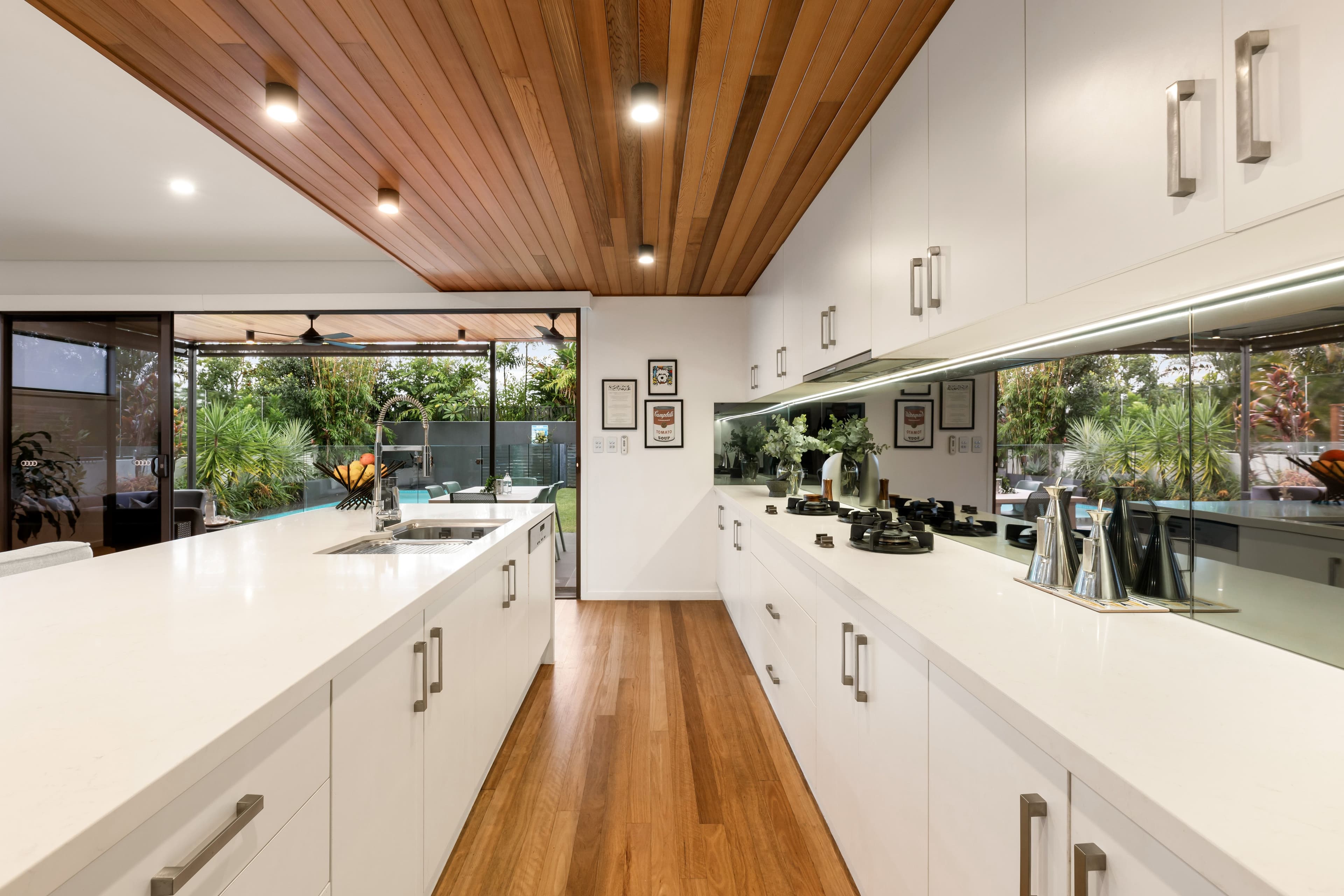 184 D'Arcy Road, Seven Hills QLD 4170, Seven Hills - Thumbnail 6