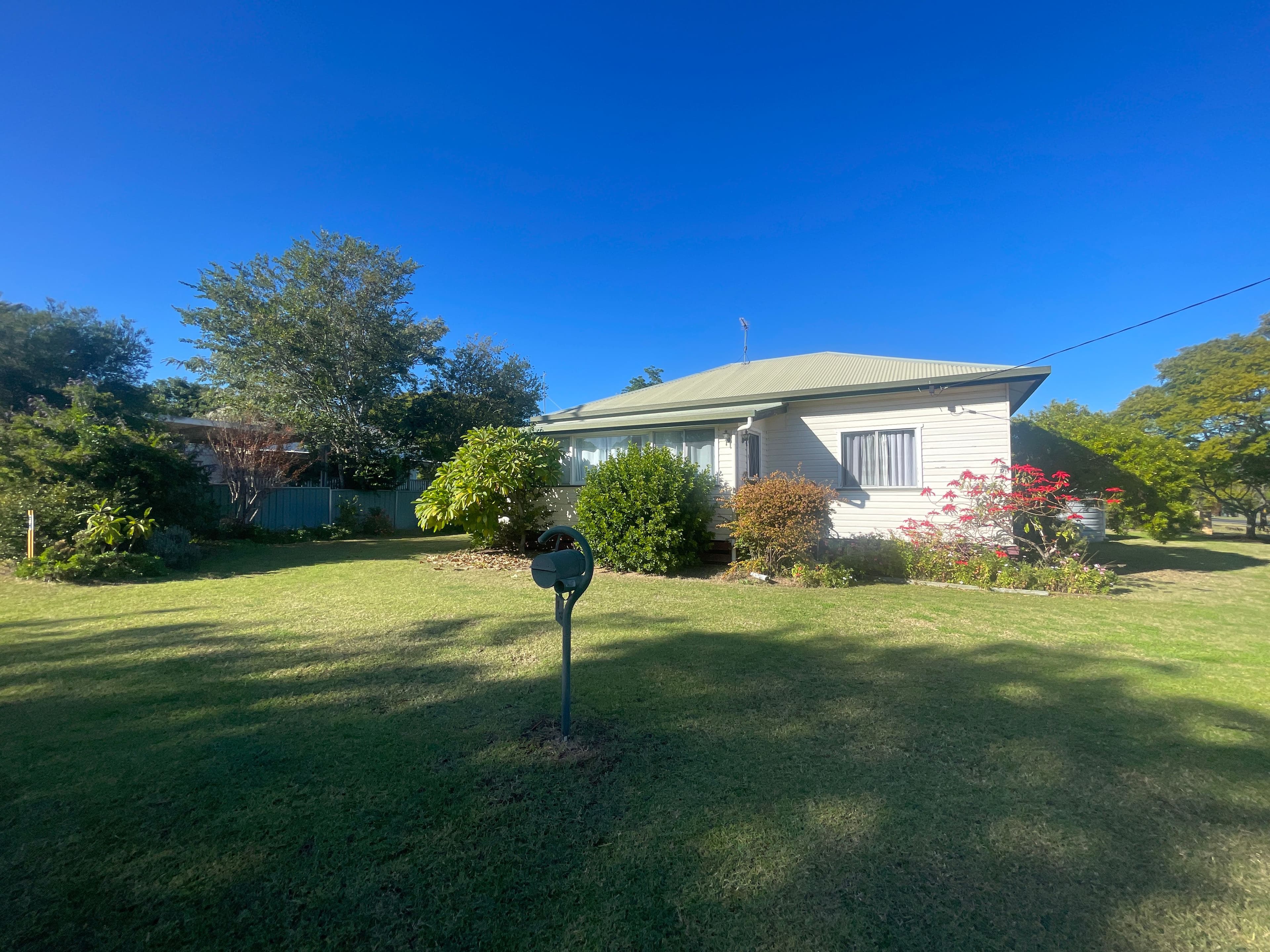 16 Young Street, Pittsworth QLD 4356, Pittsworth - Thumbnail 4