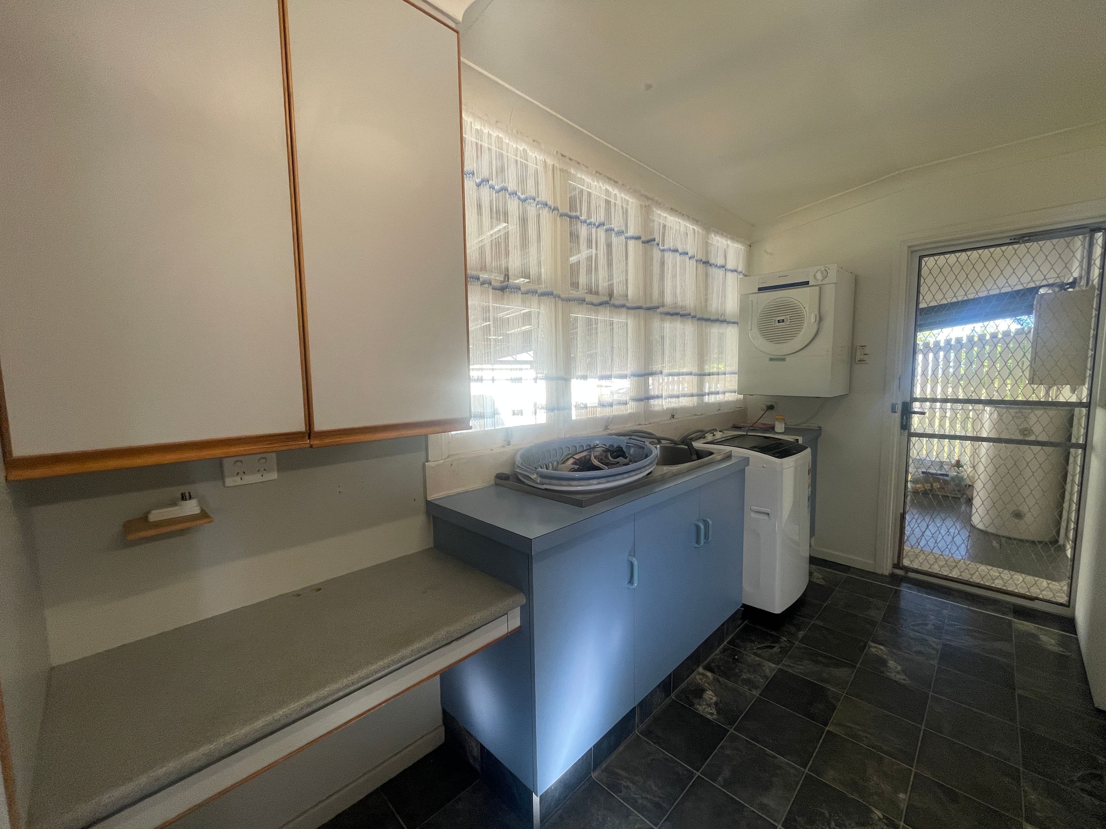 16 Young Street, Pittsworth QLD 4356, Pittsworth - Thumbnail 6