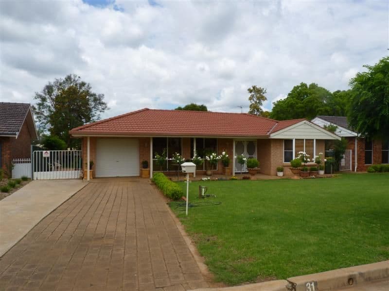 31 Sapphire Street, DUBBO NSW 2830, Dubbo - Image 1