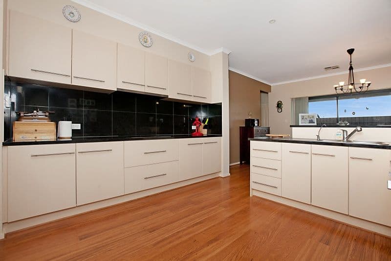 80 Beckham Rise, CRAIGMORE SA 5114, Craigmore - Thumbnail 3