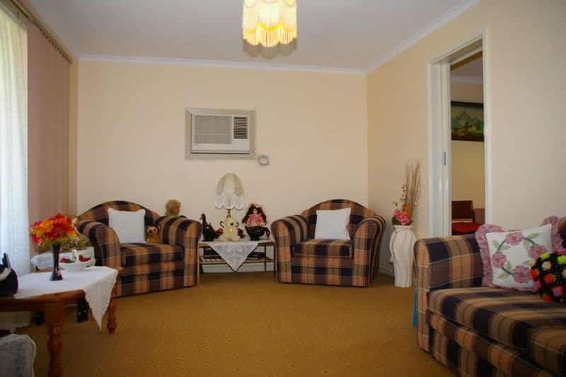 51 Sims Parade, RENMARK SA 5341, Renmark - Thumbnail 2