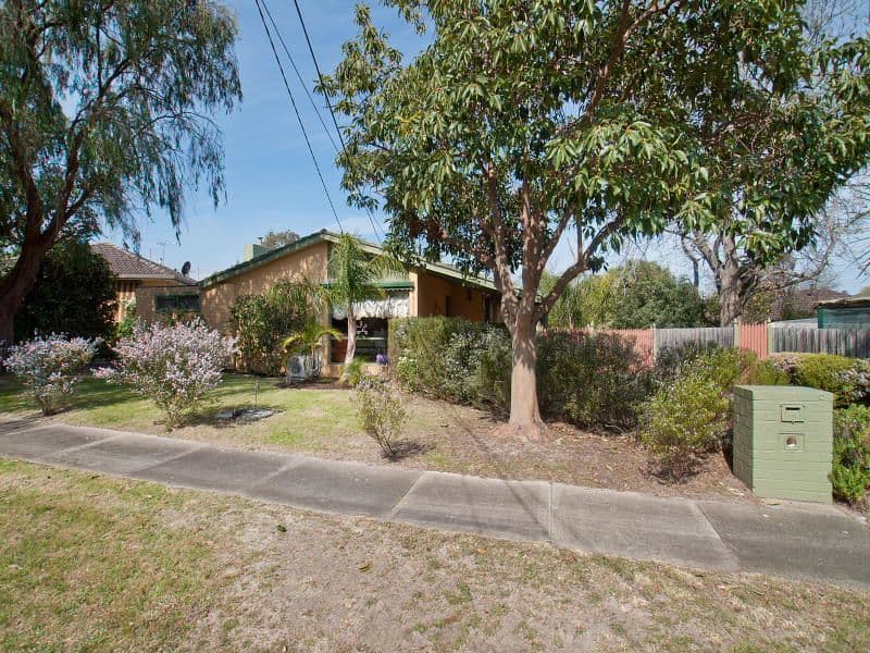 9 Venice Court, FRANKSTON VIC 3199, Frankston - Image 1
