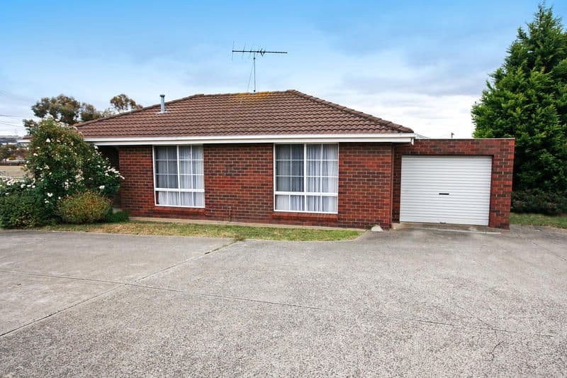 2 Jenolan Avenue, GROVEDALE VIC 3216, Grovedale - Image 1