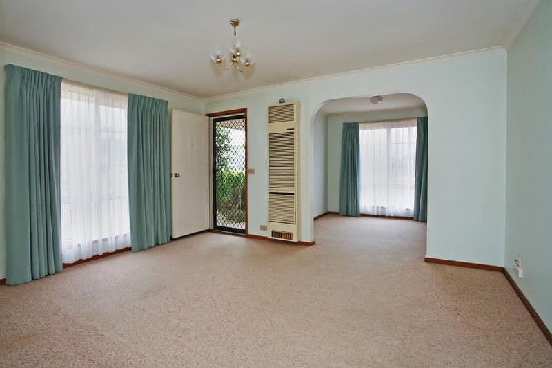 2 Jenolan Avenue, GROVEDALE VIC 3216, Grovedale - Thumbnail 2