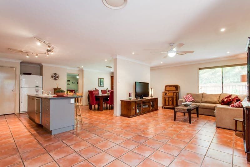 26 Mapleton Crescent, Forest Lake QLD 4078, Forest Lake - Thumbnail 5