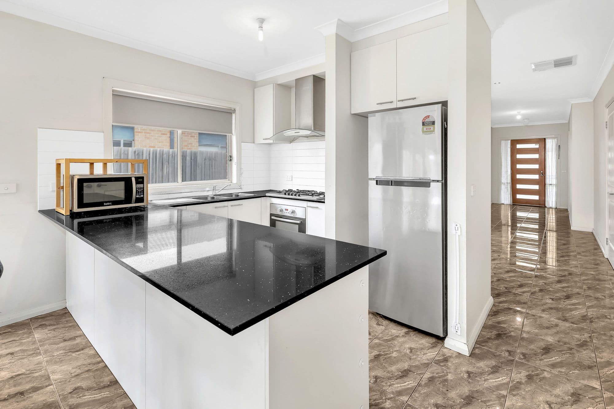 426 Hogans Road, Tarneit VIC 3029, Tarneit - Thumbnail 2