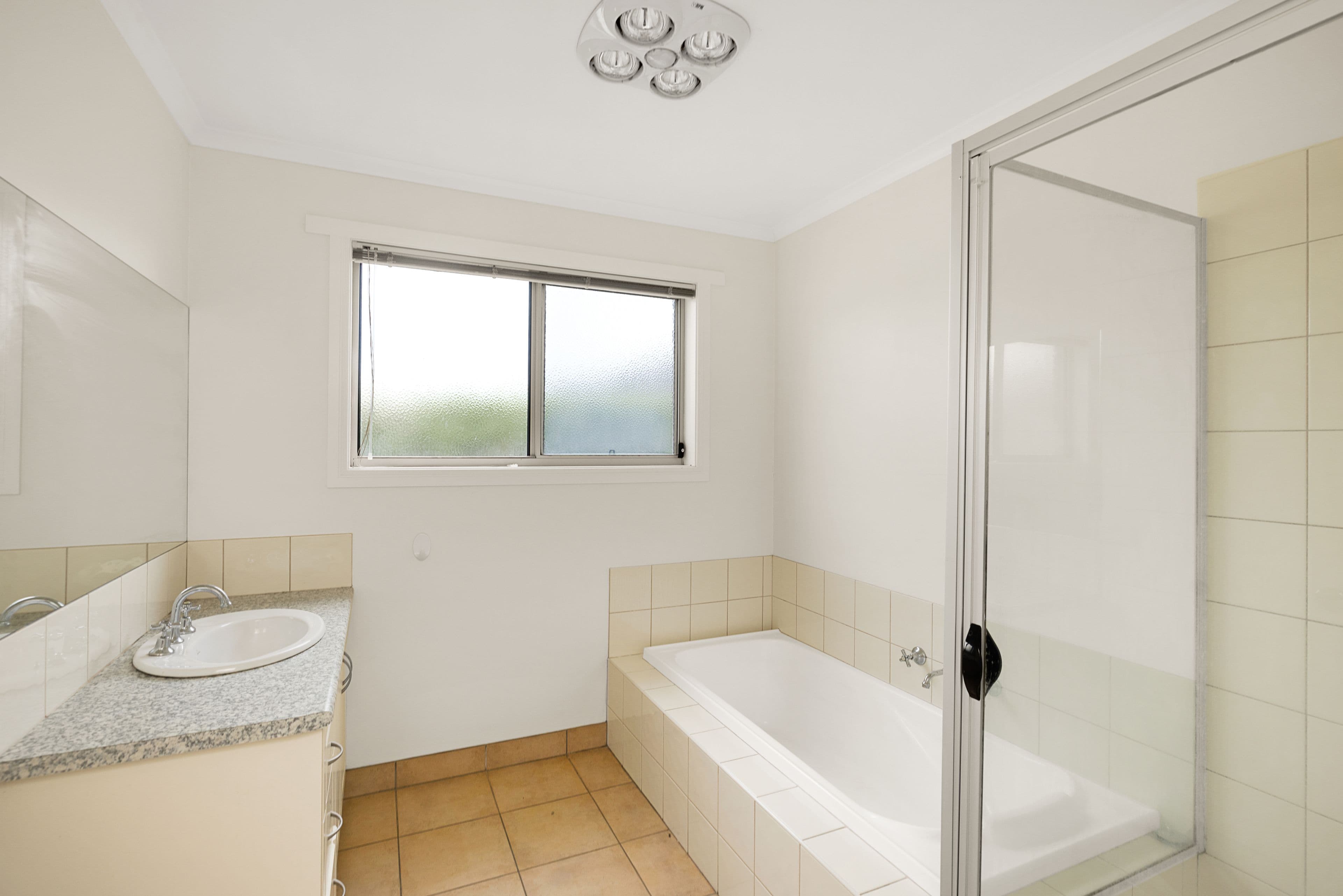 60 Gateway Road, Warrnambool VIC 3280, Warrnambool - Thumbnail 8