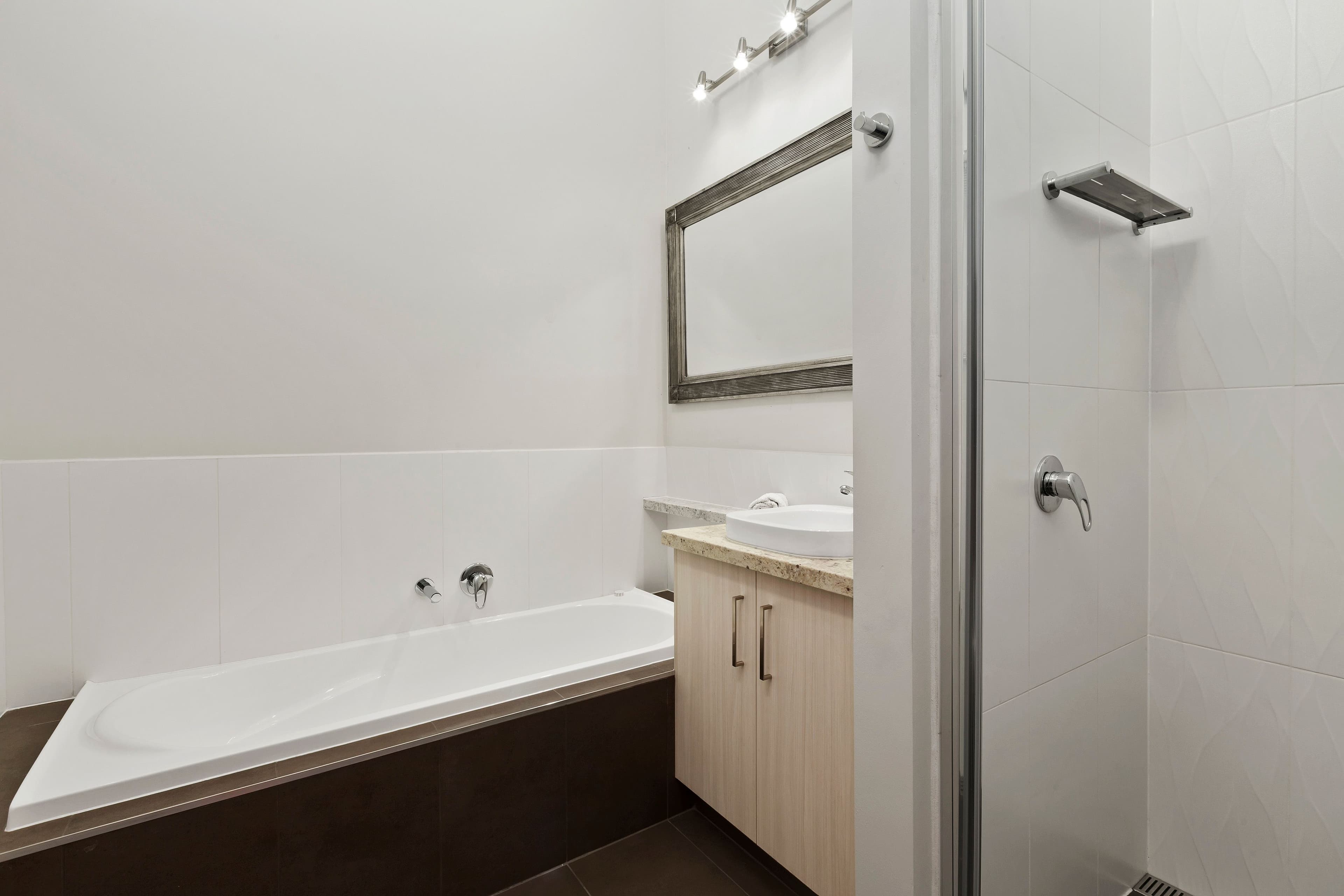 21 Belle Crescent, Mordialloc VIC 3195, Mordialloc - Thumbnail 5