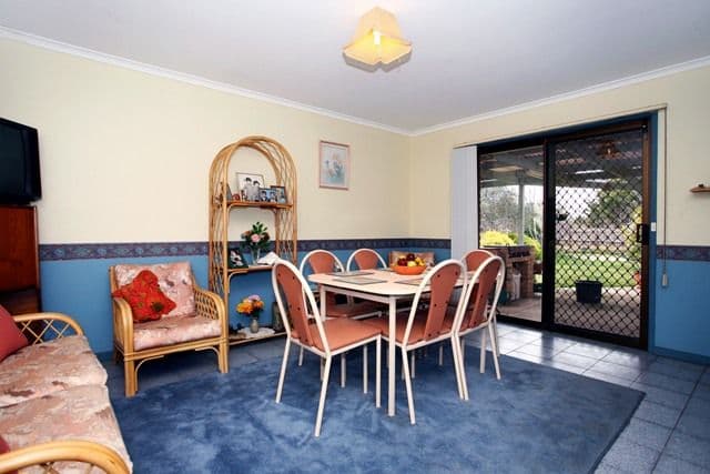 5 Curlew Place, WERRIBEE VIC 3030, Werribee - Thumbnail 3