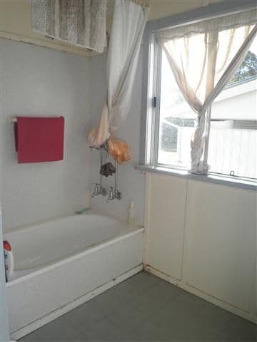 74 Northern Road, ROMA QLD 4455, Roma - Thumbnail 5