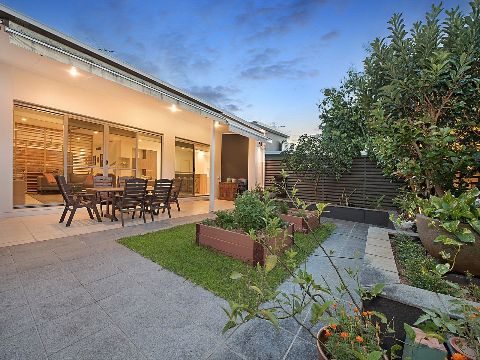 6 Hollins Crescent, New Farm QLD 4005, New Farm - Image 1