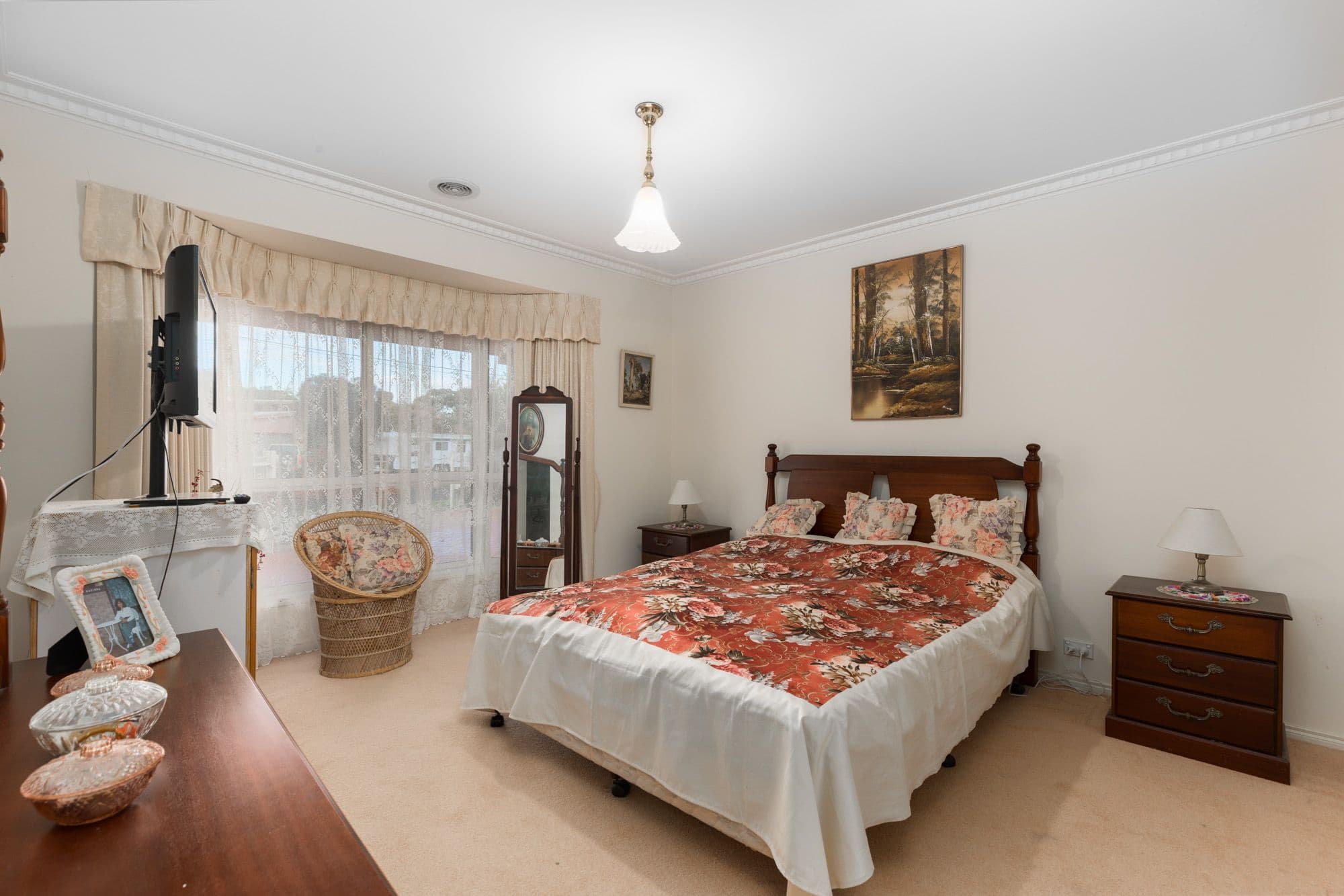 2 Whitehall Crescent, Werribee VIC 3030, Werribee - Thumbnail 7