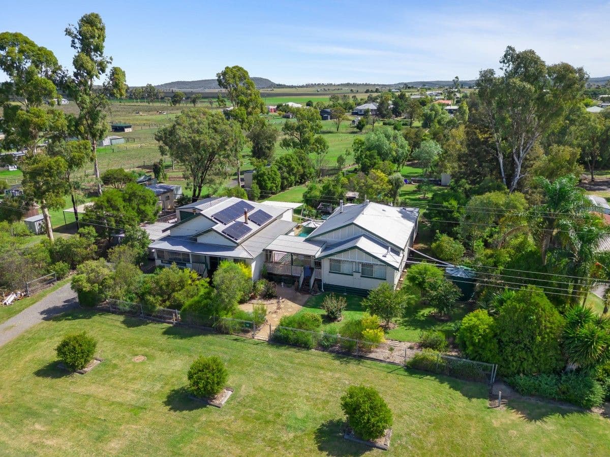42 Railway Street, Cambooya QLD 4358, Cambooya - Image 1