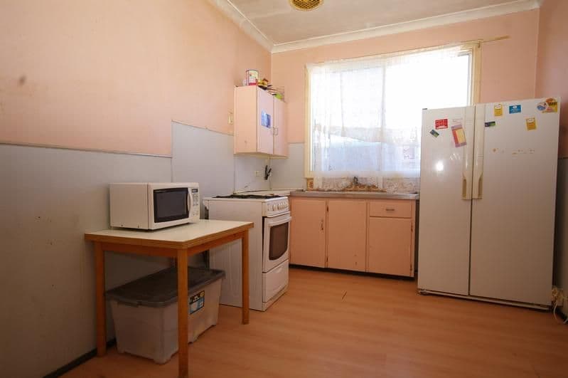 225 Mirrabooka Avenue, BALGA WA 6061, Balga - Thumbnail 2