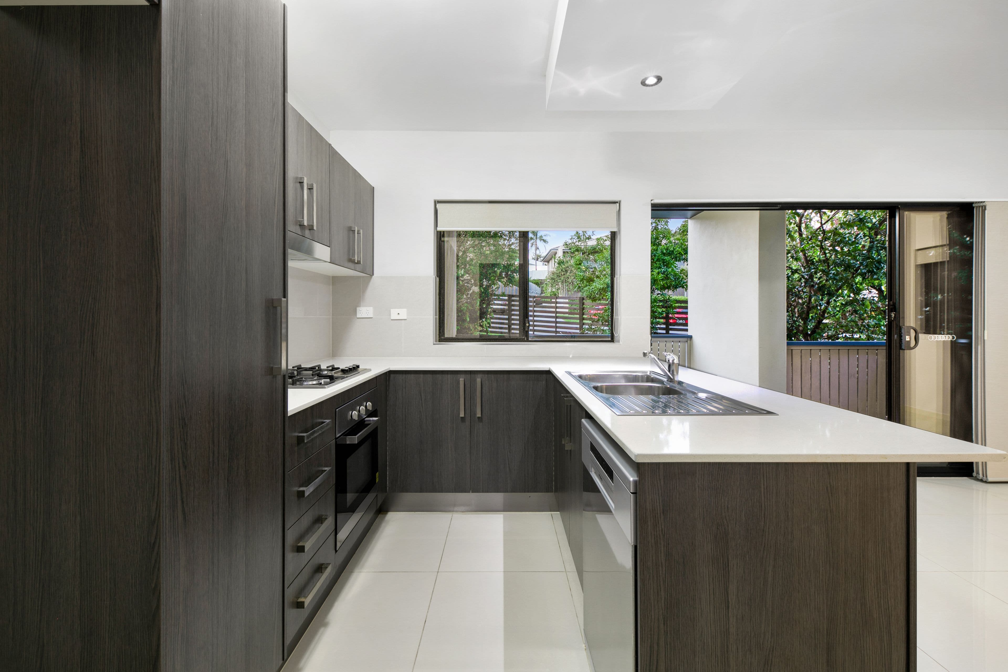 11 Clifton Street, Moorooka QLD 4105, Moorooka - Thumbnail 3