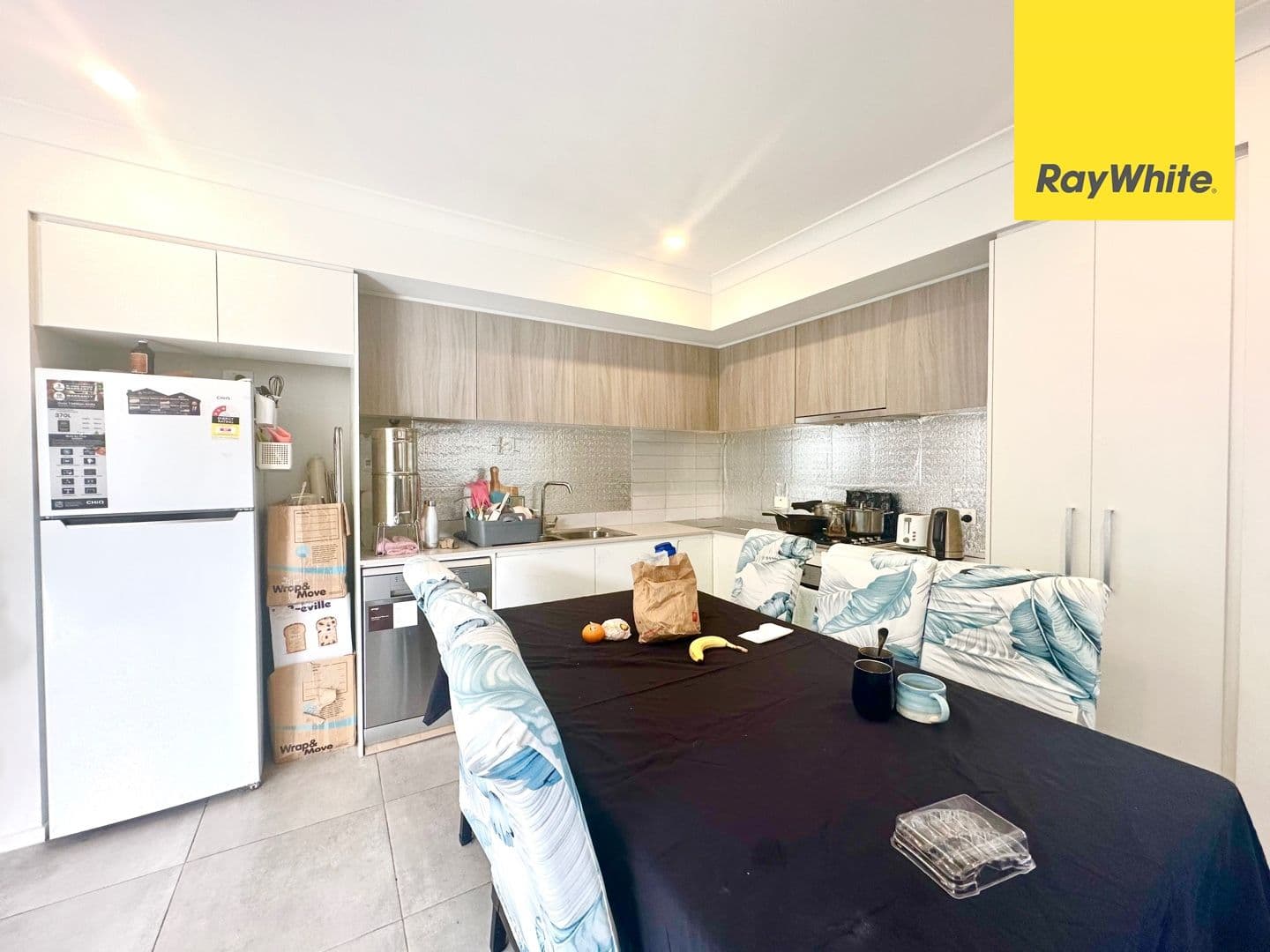 21 Flyer Glade, Blacktown NSW 2148, Blacktown - Thumbnail 3