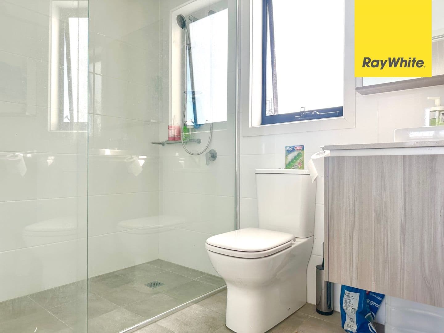 21 Flyer Glade, Blacktown NSW 2148, Blacktown - Thumbnail 4