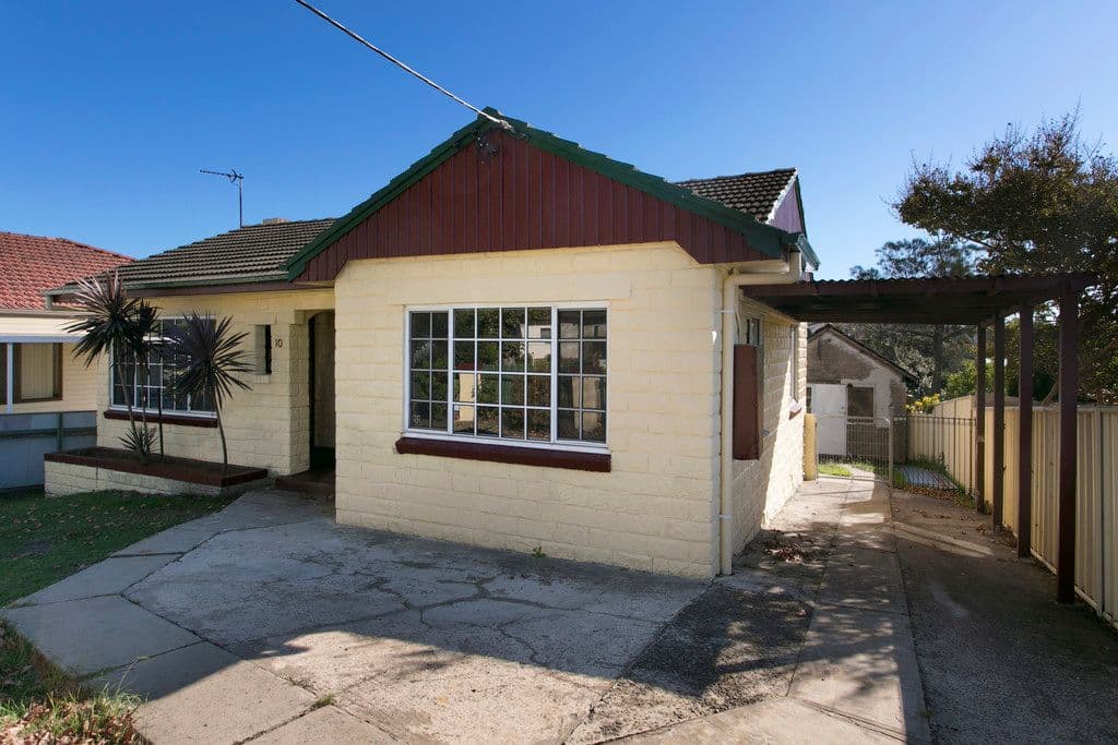 10 Trevor Avenue, Lake Heights - Image 1