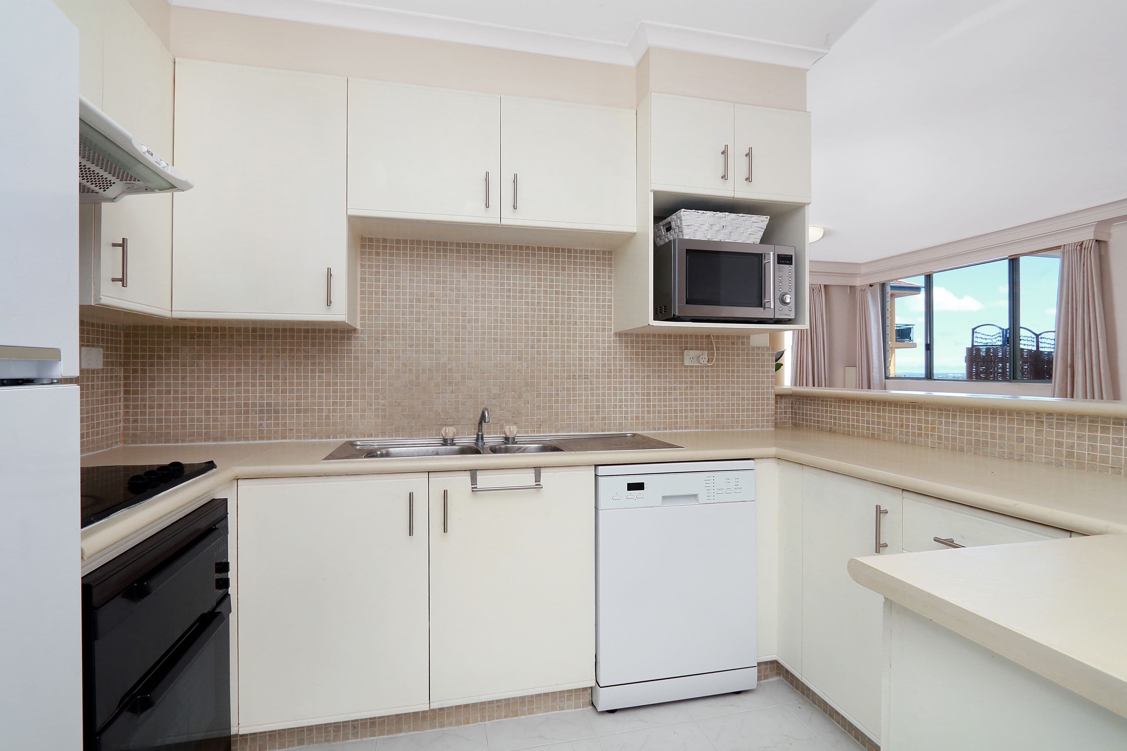 438 Forest Road, Hurstville NSW 2220, Hurstville - Thumbnail 2