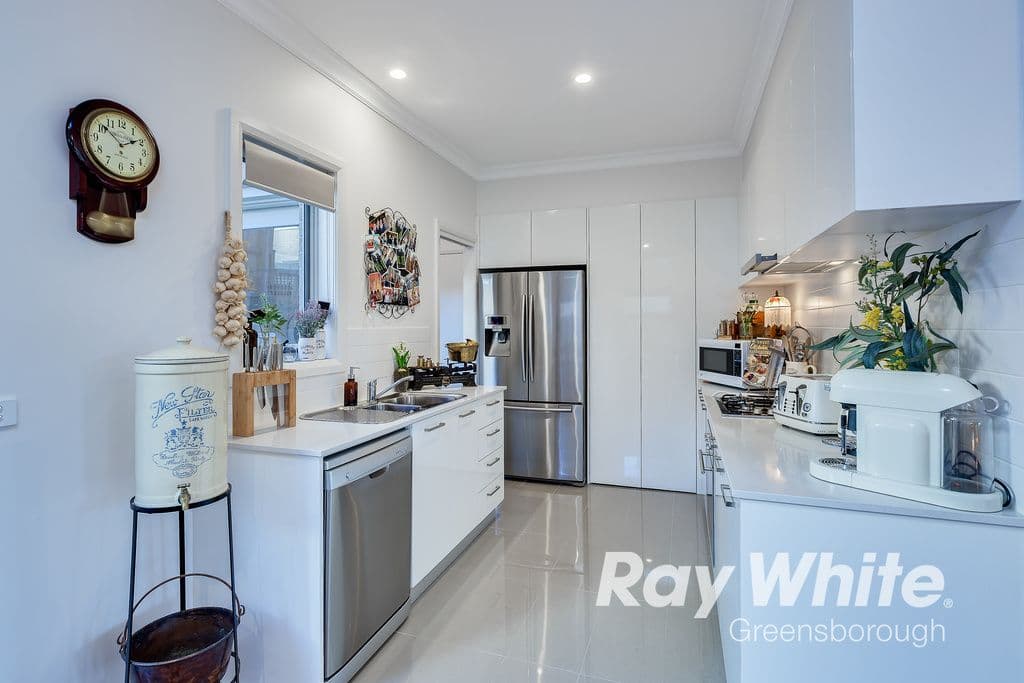 8 Waigo Way, Diamond Creek VIC 3089, Diamond Creek - Thumbnail 4