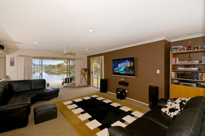 7 Gardendale Crescent, BURLEIGH WATERS QLD 4220, Burleigh Waters - Thumbnail 7