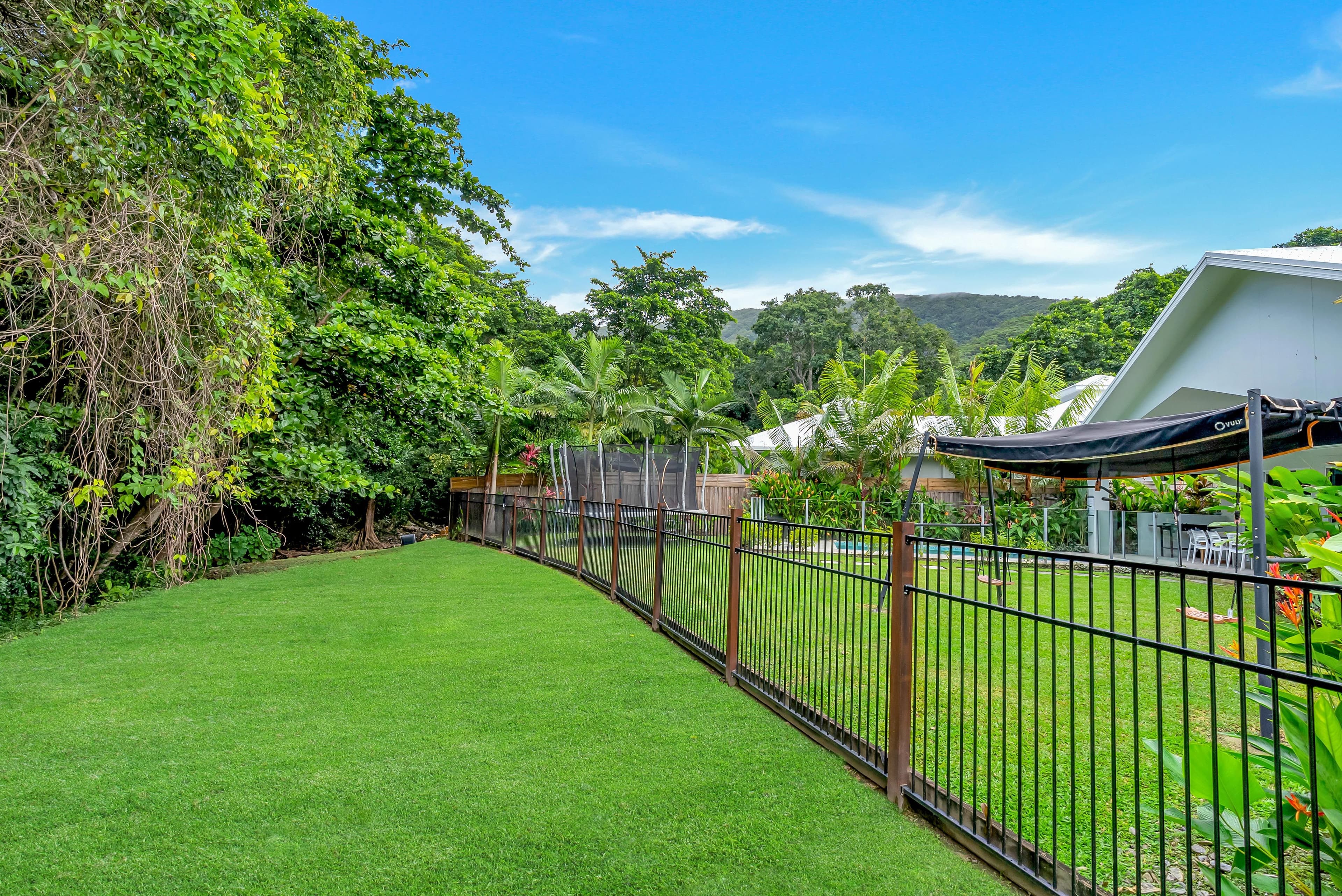 6 Latania Close, Palm Cove QLD 4879, Palm Cove - Thumbnail 3