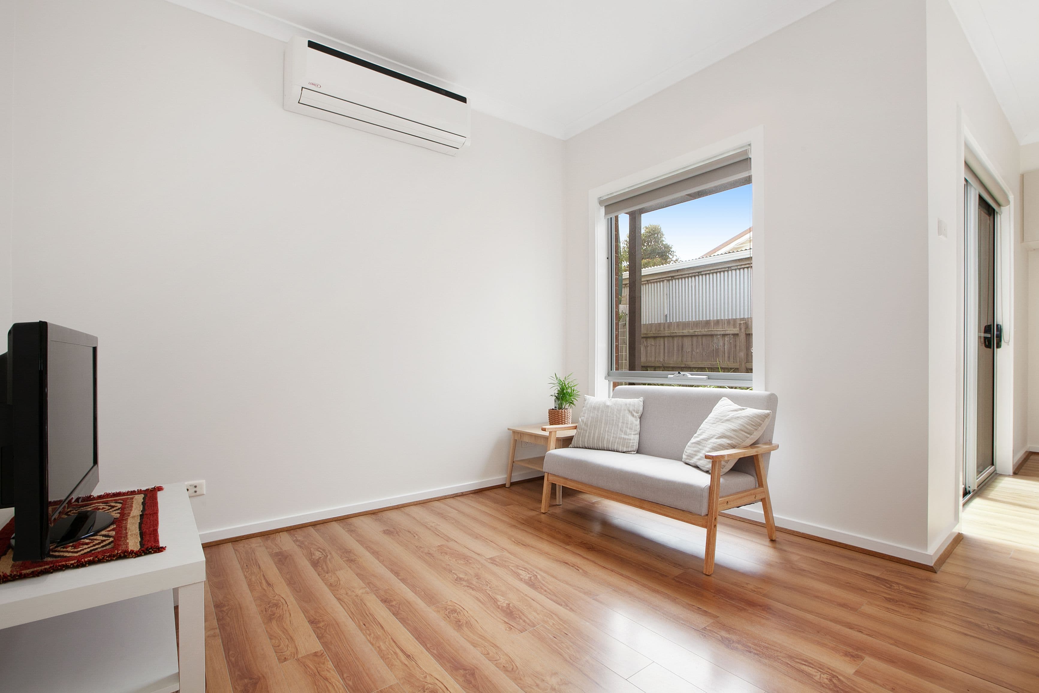51 Lane Crescent, Reservoir VIC 3073, Reservoir - Thumbnail 5