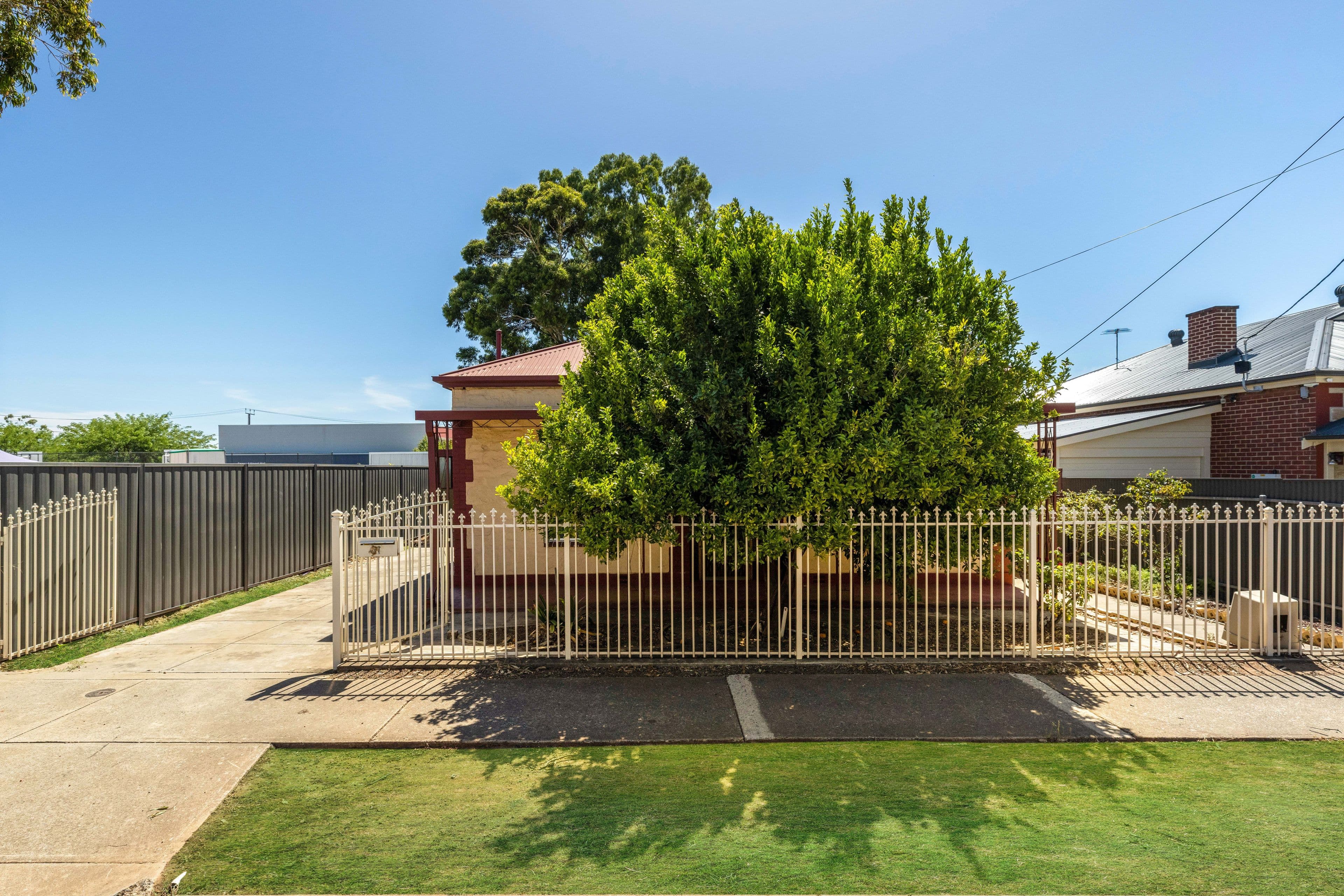 31 Bertie Street, West Hindmarsh SA 5007, West Hindmarsh - Thumbnail 2
