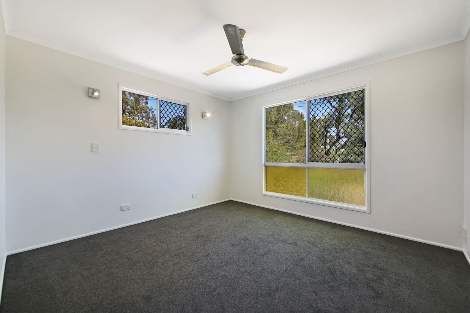 29 Hocking Street, Arundel QLD 4214, Arundel - Thumbnail 8