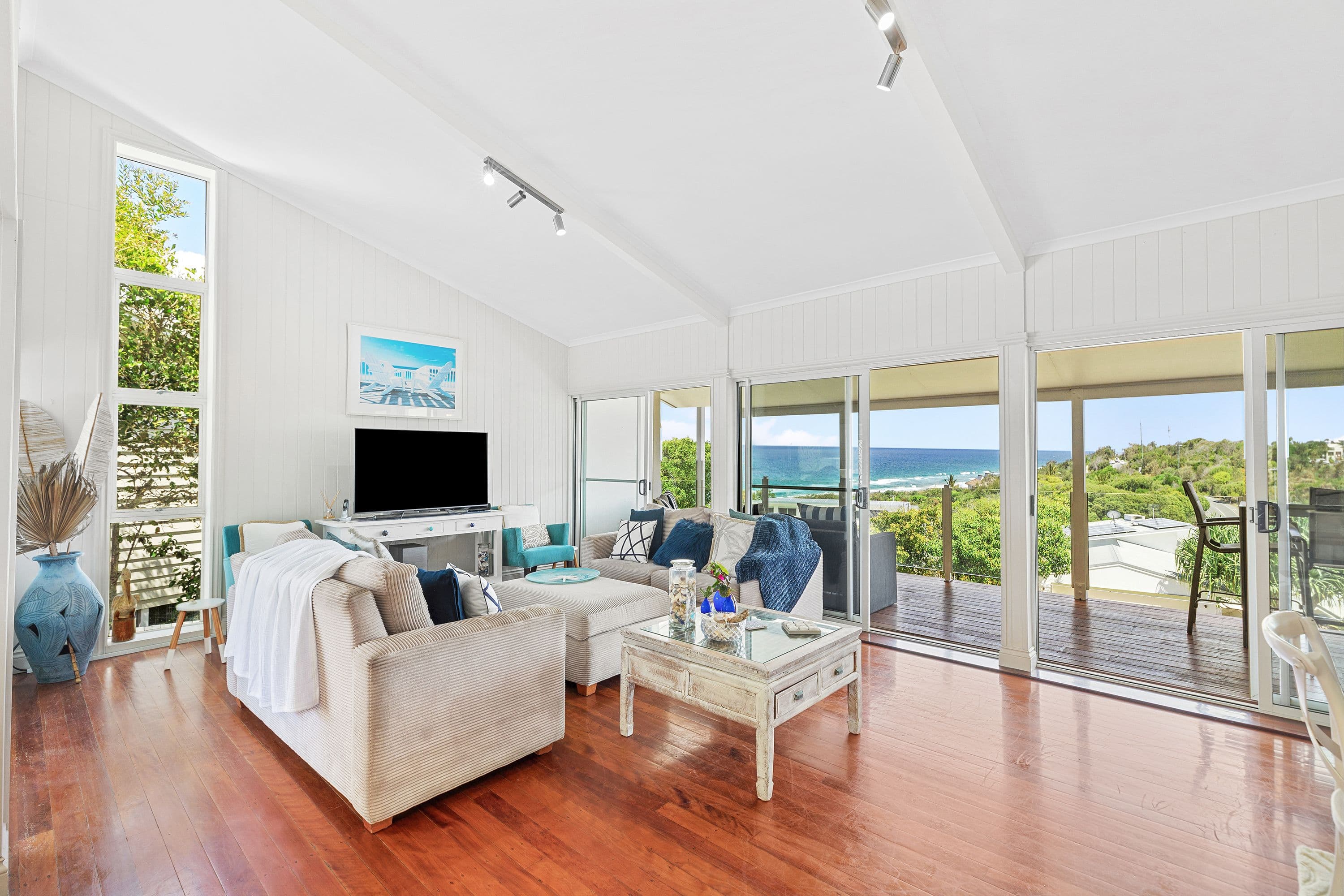 64 Orient Drive, Sunrise Beach QLD 4567, Sunrise Beach - Thumbnail 2