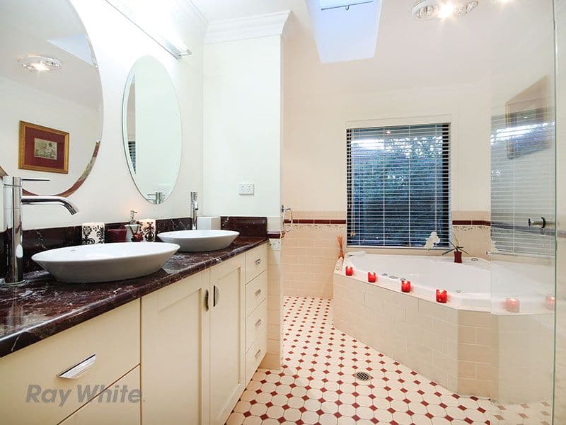 39 Orkney Street, KENMORE QLD 4069, Kenmore - Thumbnail 8